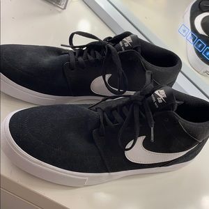 Nike SB portmore mid shoes